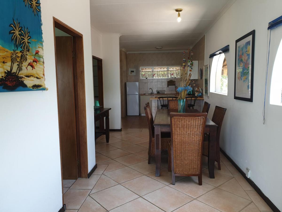 Upstairs Flat Sea Views Pet Friendly Apartamento Ballito Exterior foto